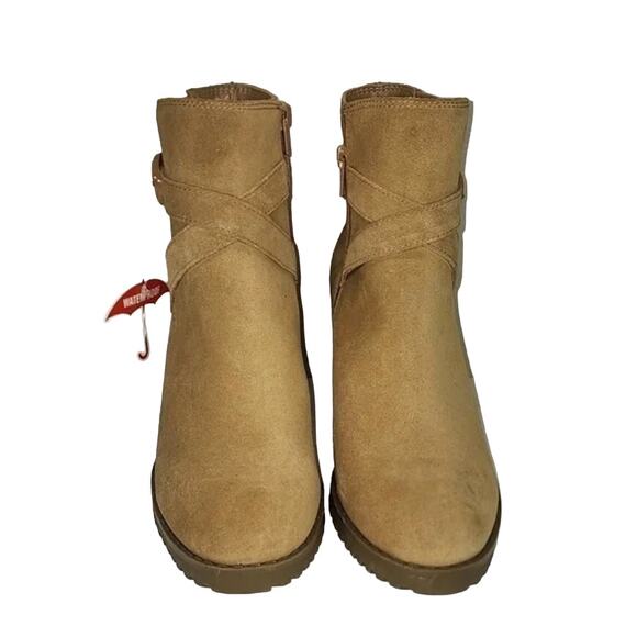 NEW Blondo Tamzin Waterproof Suede Camel Tan Ankle Booties Buckle Block Heel 10M - Picture 4 of 12